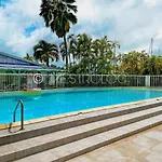 Promo ! L\'Oasis Du Quai A La Marina De Saint-Francois !