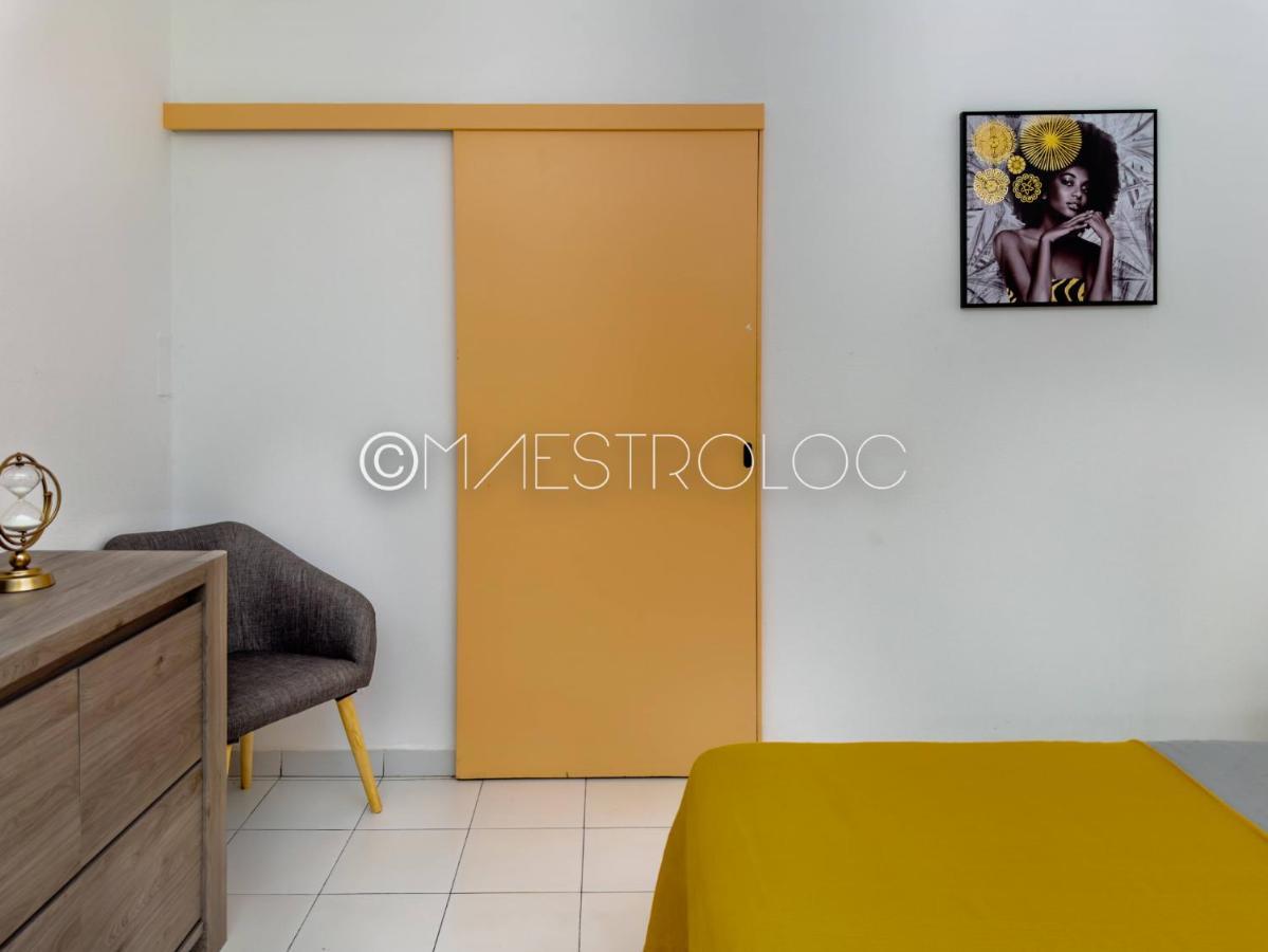 Appartement Promo ! L'oasis Du Quai A La Marina De Saint-francois !